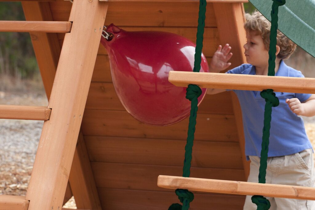 Gorilla High Point II Wood Kingdom West