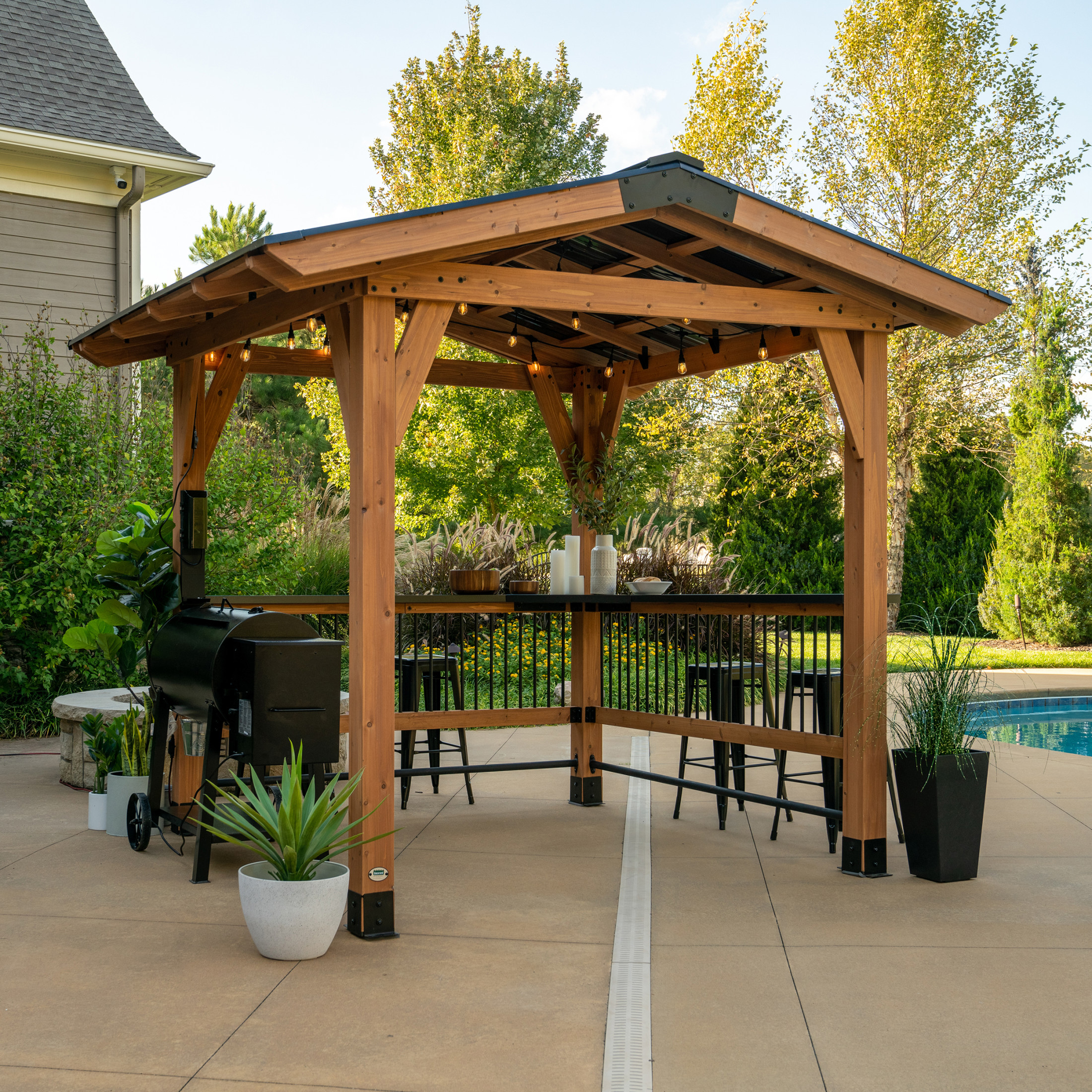 Granada Grill Gazebo with Outdoor Bar - Image 13